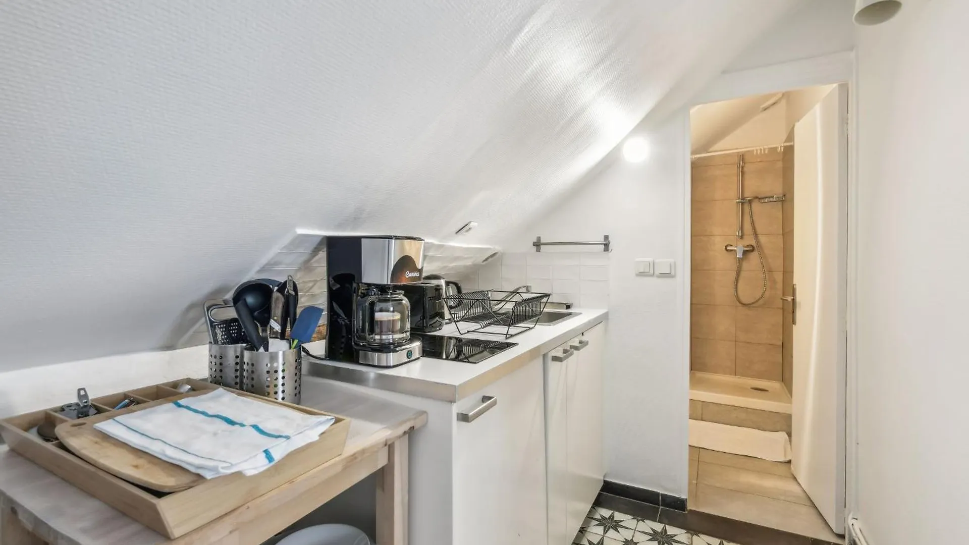 Pont Neuf & Jardin Du Luxembourg - Cityapartmentstay パリ 0*,