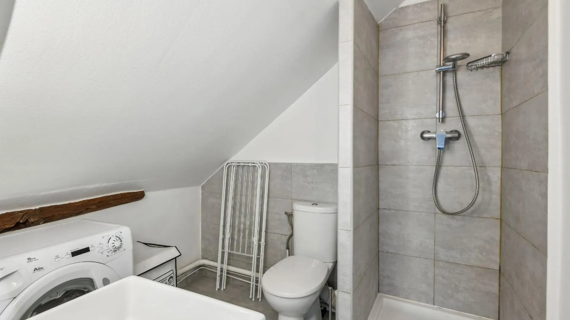 Pont Neuf & Jardin Du Luxembourg - Cityapartmentstay Paris