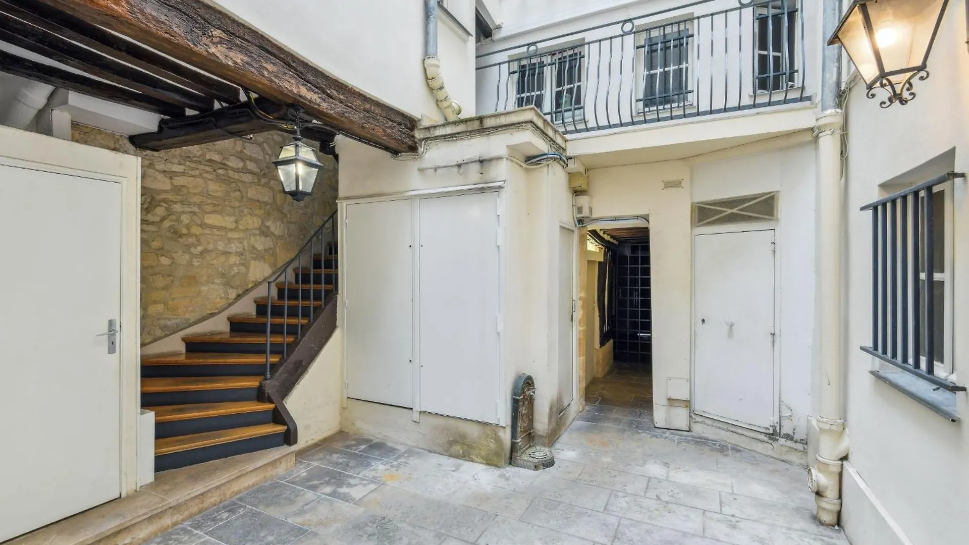 Apartment Pont Neuf & Jardin Du Luxembourg - Cityapartmentstay Paris France